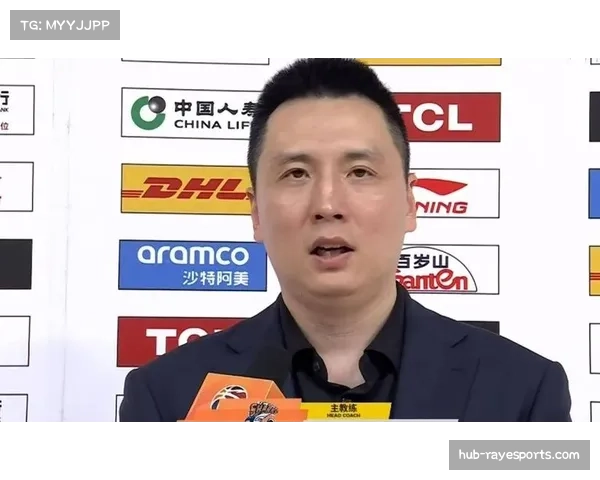 上海久事三外援轮换策略成熟 卢伟临场调度掌控比赛节奏